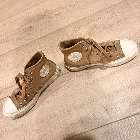 Chuck Taylor All Star Lift Platform Suede size 7 - Picture 3 of 6